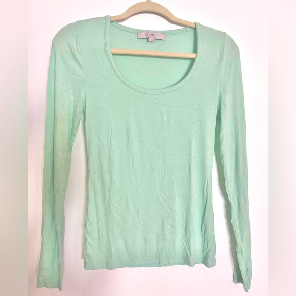 Loft Light Weight Long Sleeve - Picture 1 of 2